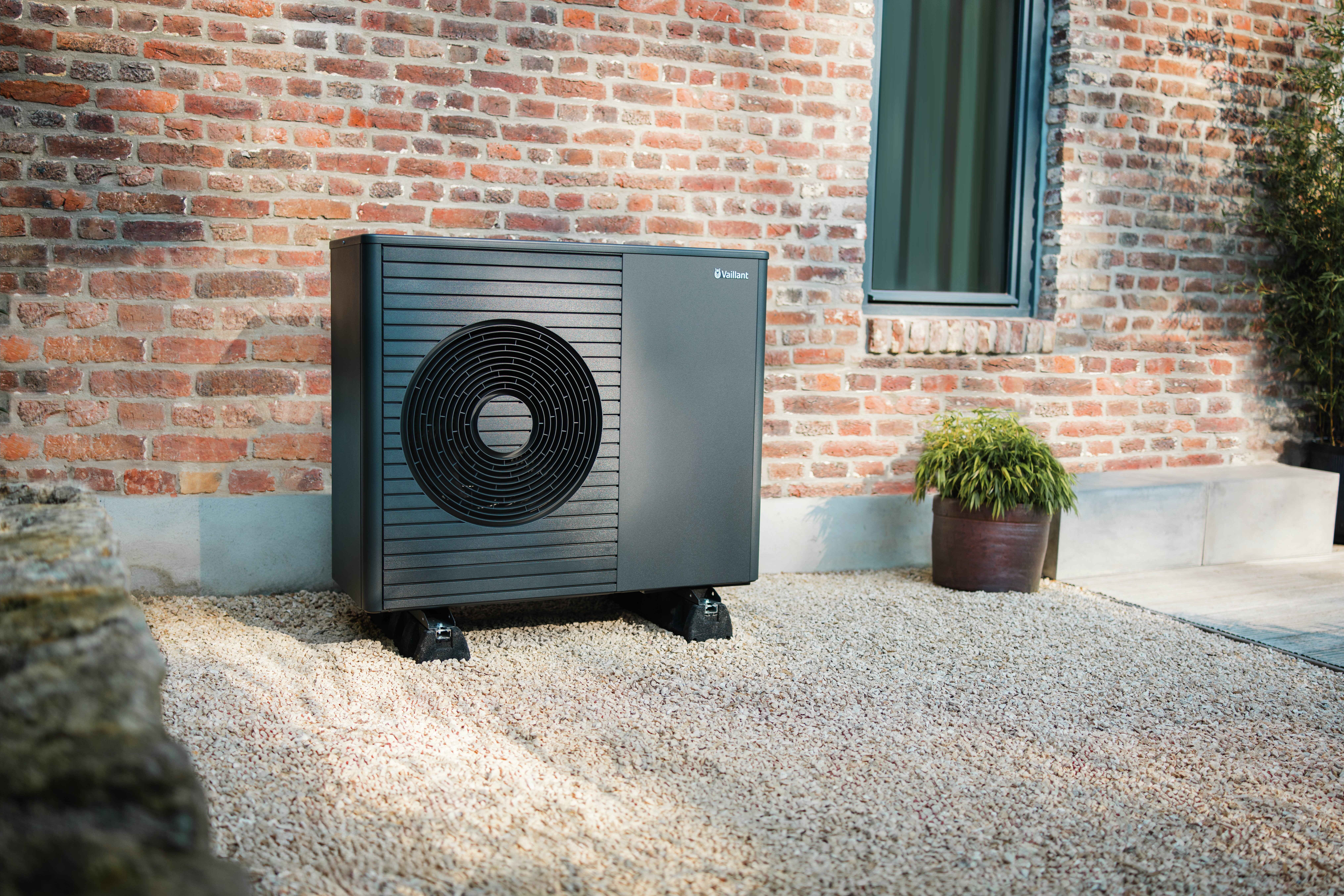 SK Renewables heat pump installation, North East England